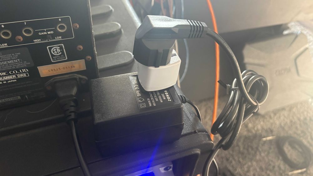 Vând Akai DR8 – recorder digital vintage