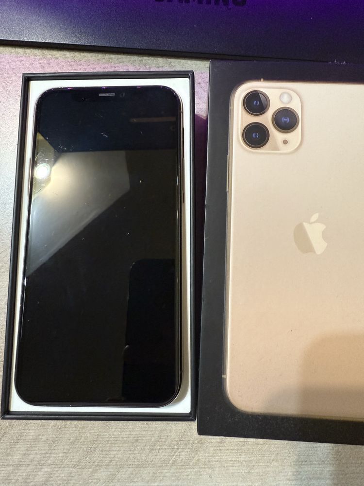 Iphone 11 pro с аксесоари