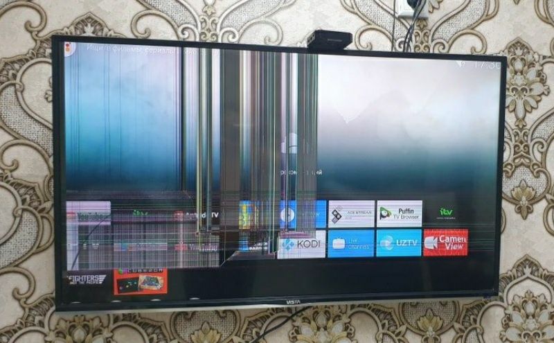 Тв 43 ремонт надо 300сум  кронштейн подарко