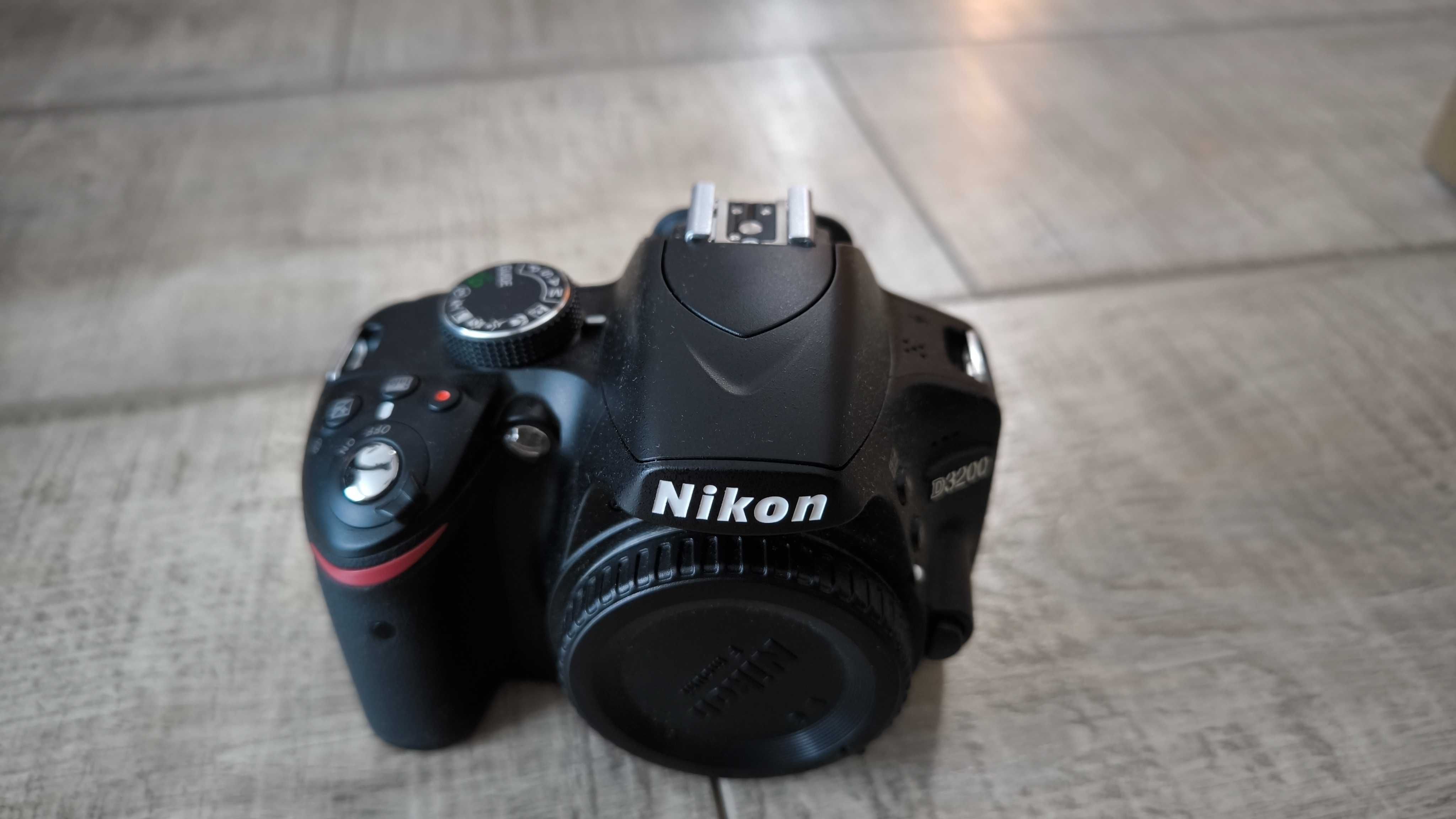 Nikon D3200 body