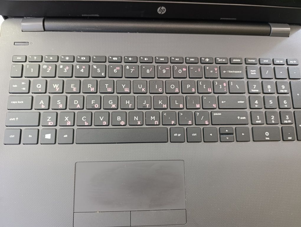 HP 255 G6 15.6" 512 GB Нова батерия Отлично състояние