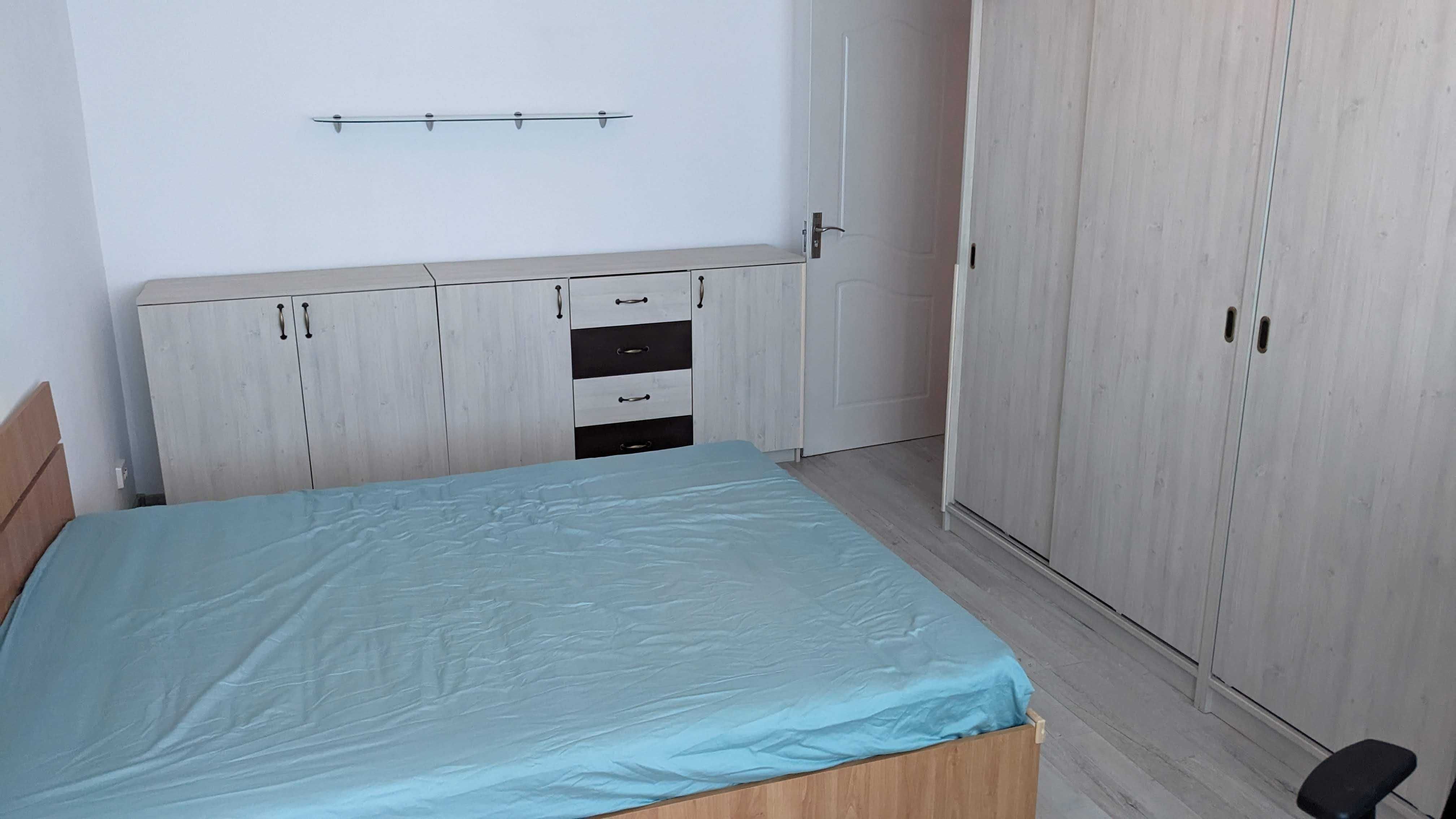 Inchiriez apartament cu 2 camere in Valea Aurie