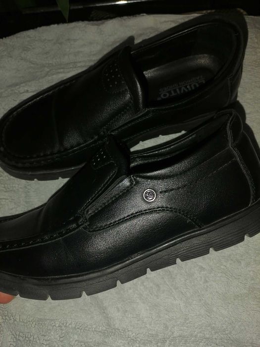 Туфли чёрные 37 размер