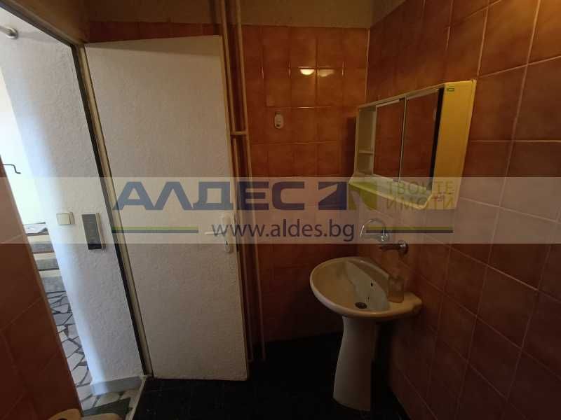 Дава се под наем Тристаен апартамент в София, Младост 4 - 108 кв.м за 600 € - Снимка #10