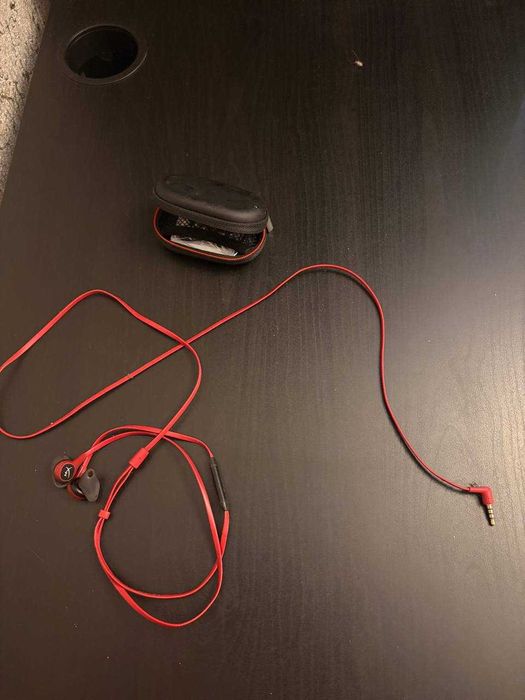 наушники HyperX Cloud Earbuds