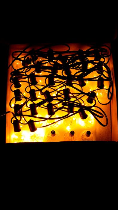 Ghirlandă LED Copper Wire, 4.5W Total! 30 x becuri G40, 5led/bec,11.7m