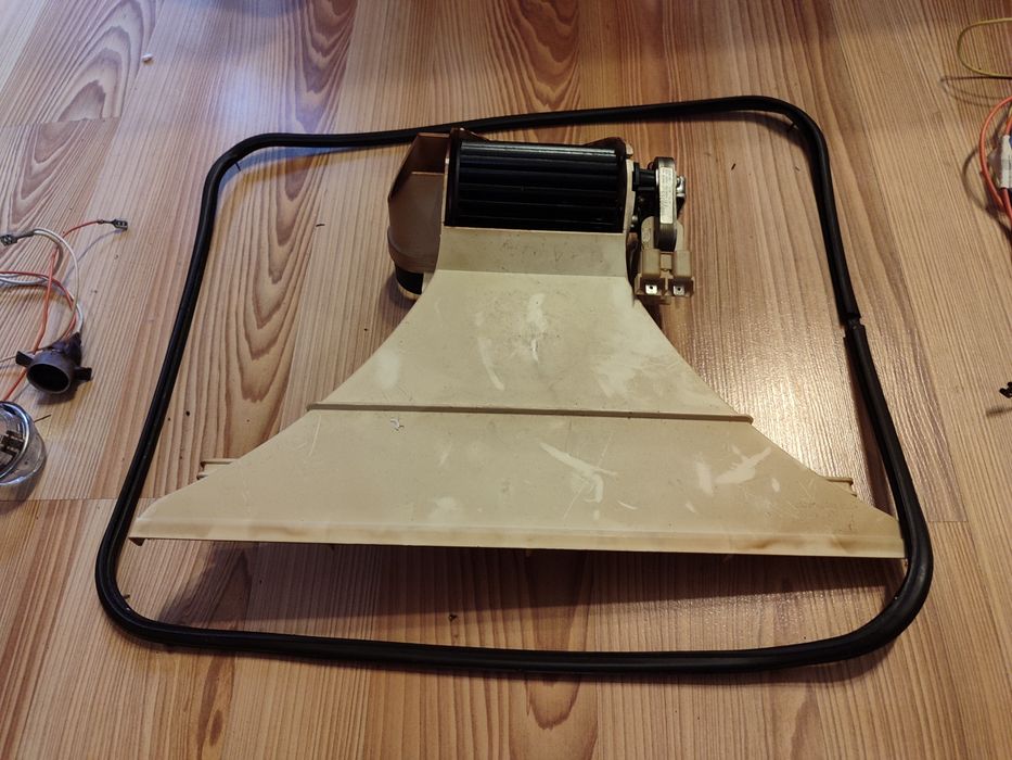 Части за фурна Zanussi ZOB471X