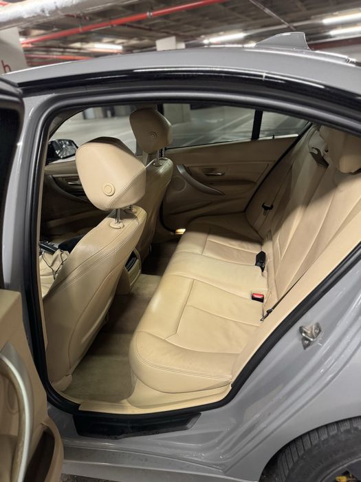 Bmw f30 320d.