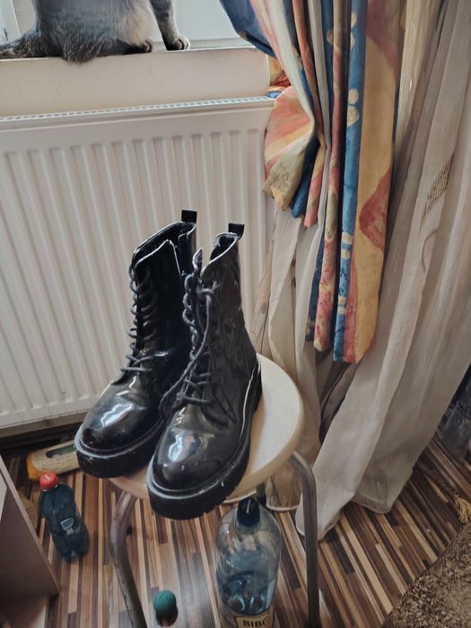 Ghete dama model lacuit