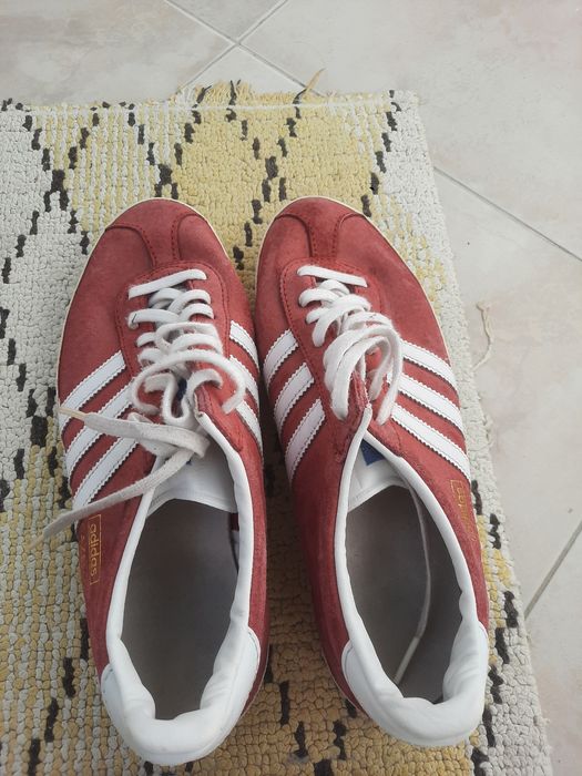 Оригинални обувки