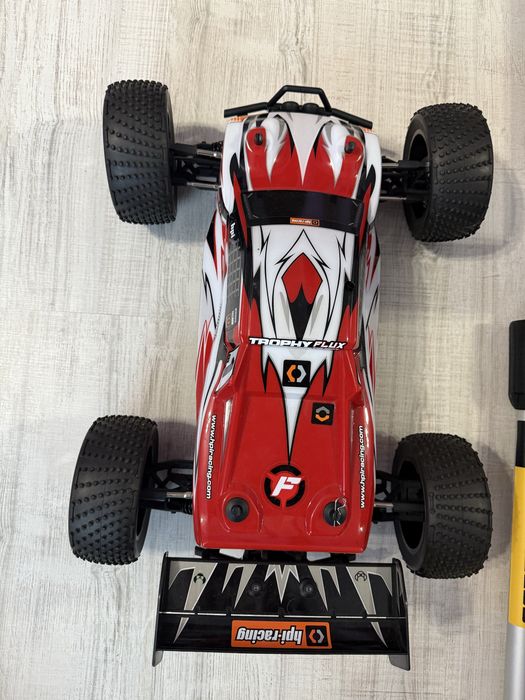 Automodel HPI trophy truggy flux