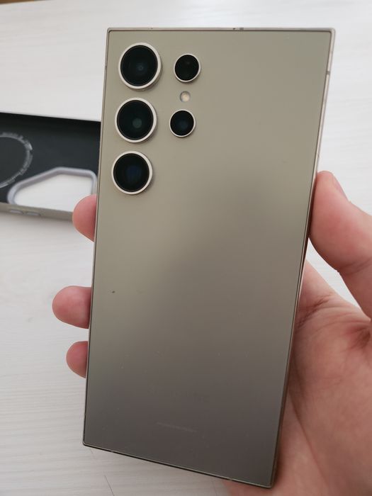 Samsung s24 ultra Desert Titanium