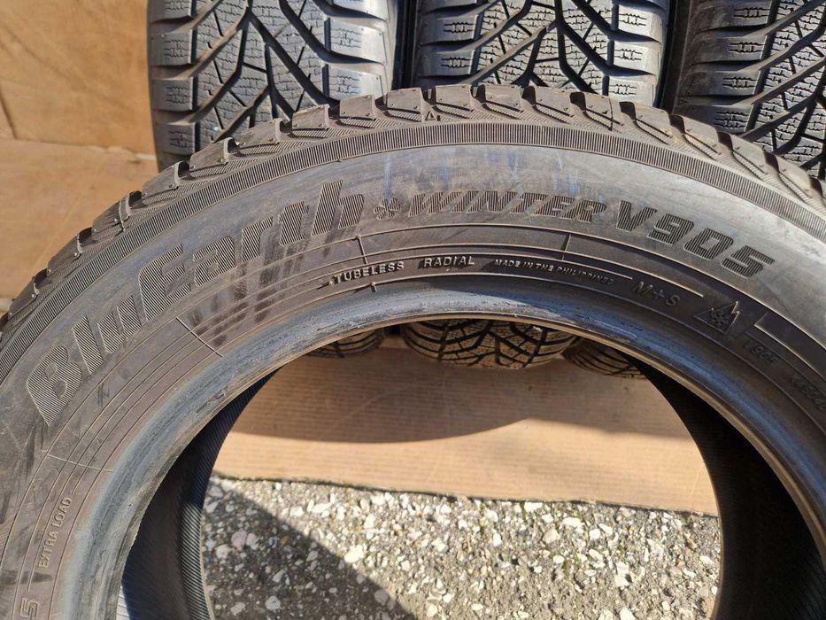 4 Yokohama R16 205/60
Зимни гуми 
DOT3519