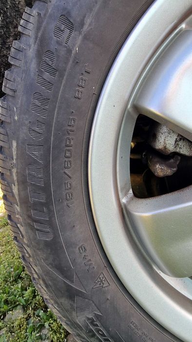 Vand jante originale ford cu gume M+S