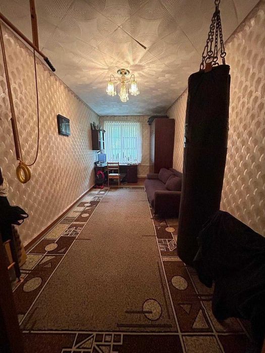 Продается 3 комнатная квартира по улице зеленая