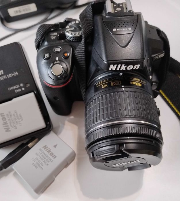 Фотоапарат Никон Nikon D5300- пълен комплект за снимане