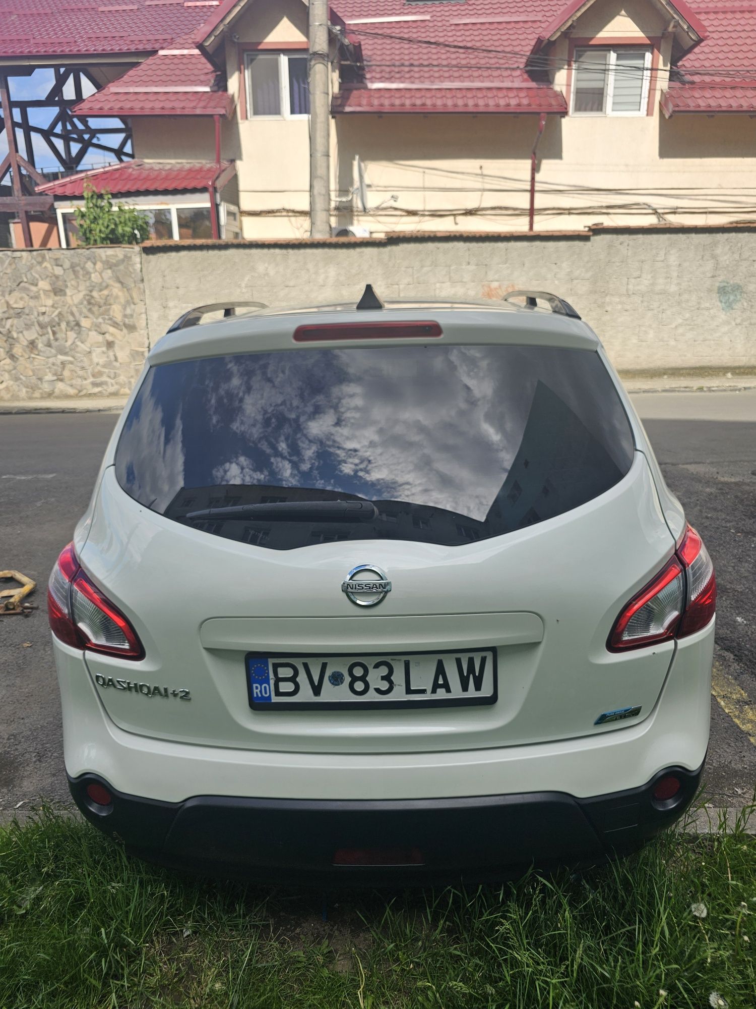 Vând Nissan Qashqai +2 sau schimb cu auto pe GPL