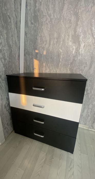 Продам комод в хорошем состоянии!