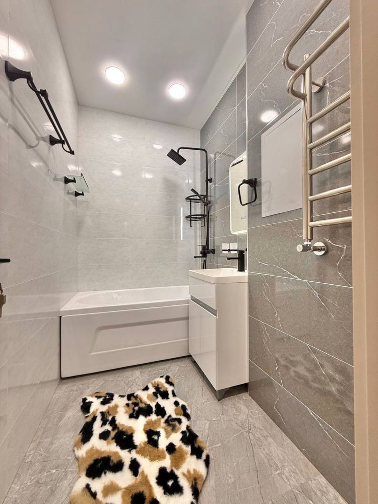 Продаётся 3х кв. ЖК «Piramit Tower», 75м2. Ул. Бабура. Яккасарайский р
