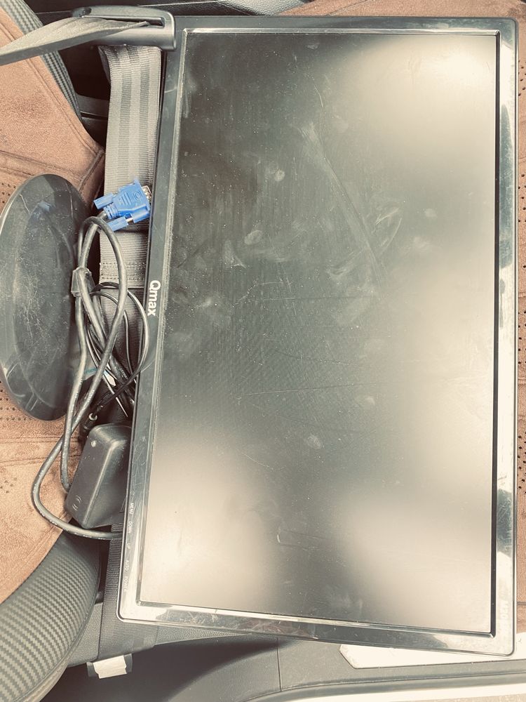 Монитор Qmax M2085B