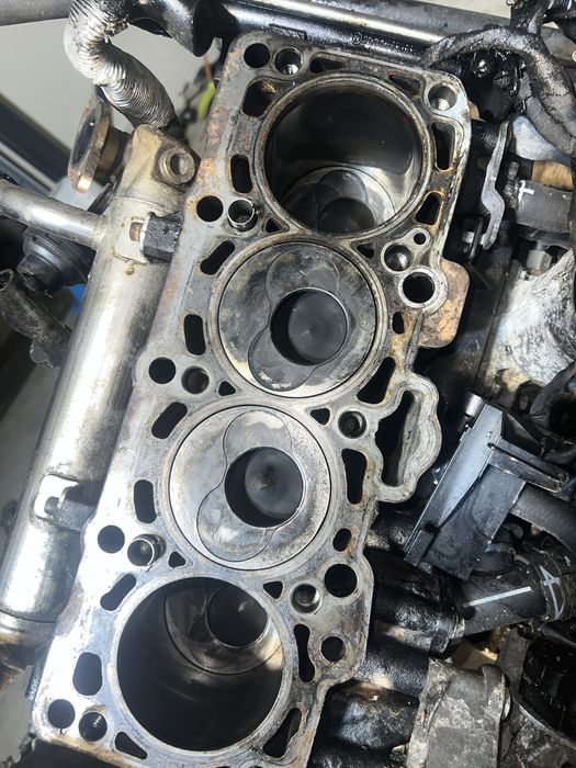 Bloc motor ambielat cu pistoane mari 1.9 bls/2.0 bmm in perfecta stare