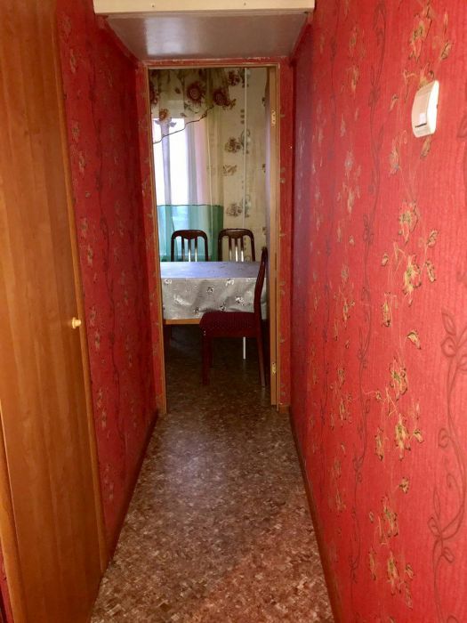 Посуточно. 1 ком. 2 мкр. Wi-fi Кондёр.