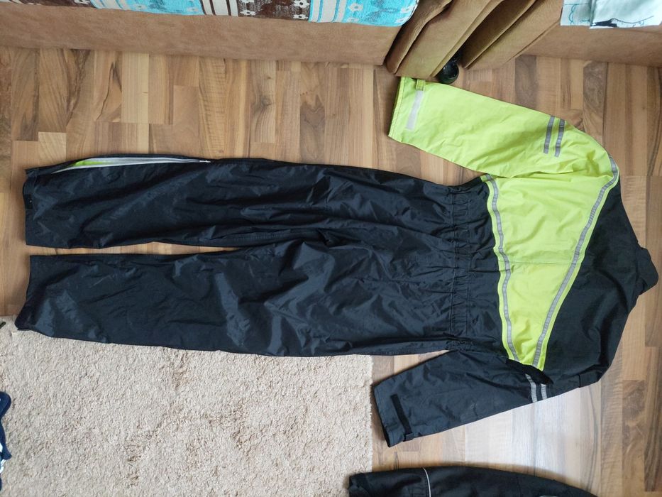 Combinezon impermeabil,costum moto ploaie,vant,mărime M