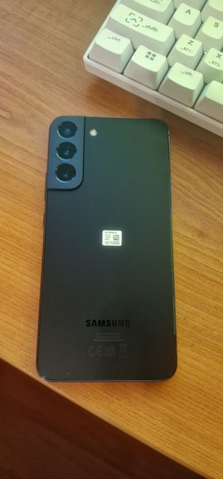 S22 plus 5 g 128g 8g ram