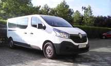 Inchiriez microbuz 8+1 transport persoane