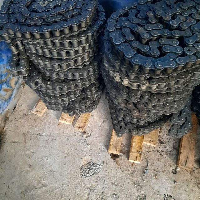 Продам цепи роликовые
