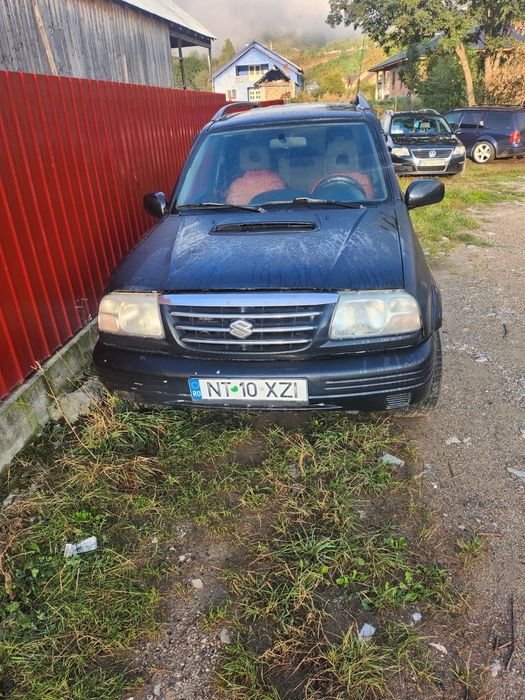 Suzuki Grand Vitara Vând Suzuki grand vitara 2004
