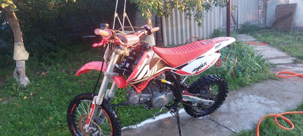 Продам питбайк apollo