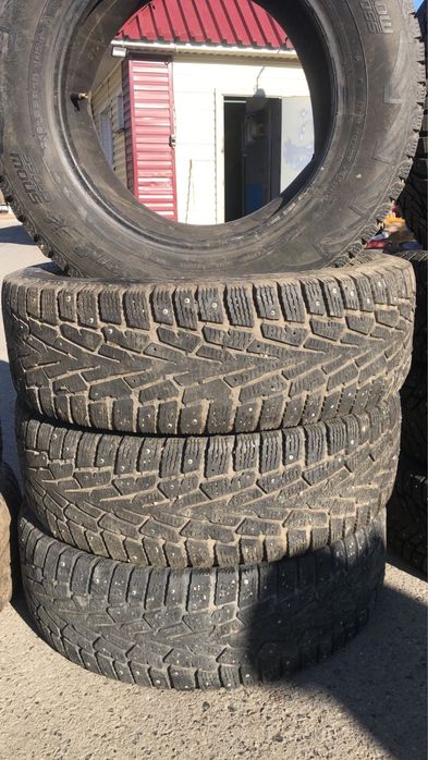 Продам комплект зимы на 16