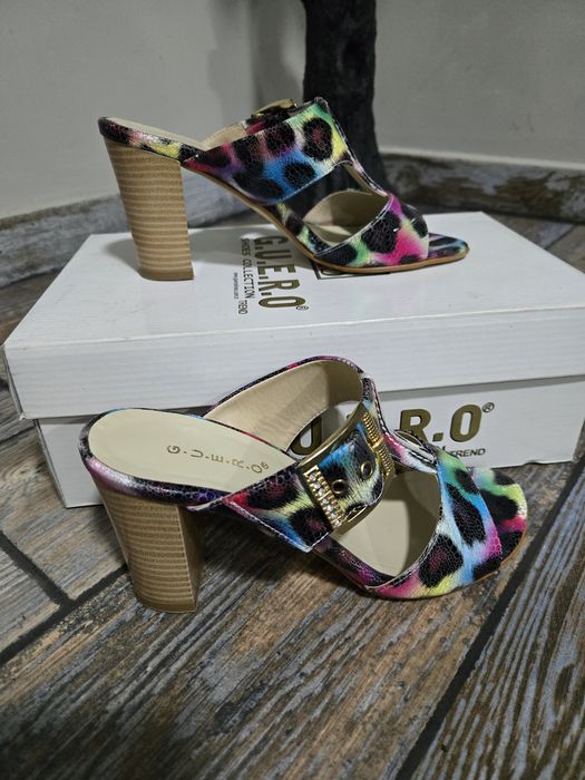 Дамски елегантни и спортни обувки