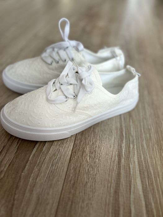 Новые кеды, полукеды H&M