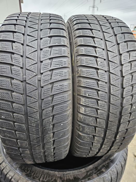 Vând anvelope iarna 195/55/15 195/55r15  FALKEN
