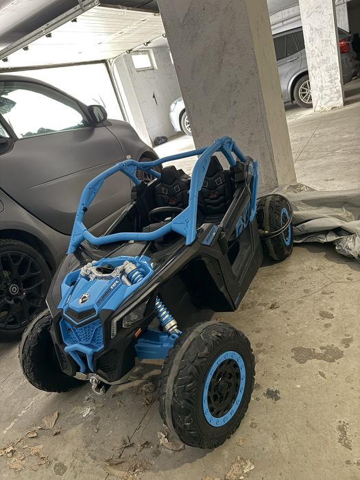 Masinuta UTV electric 4x4 Can-Am Maverick Power RC, 2 locuri