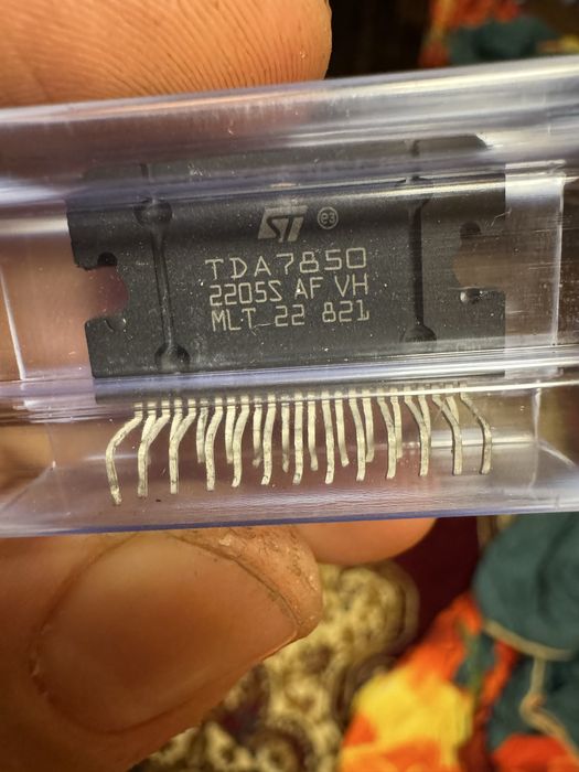микросхема TDA7850