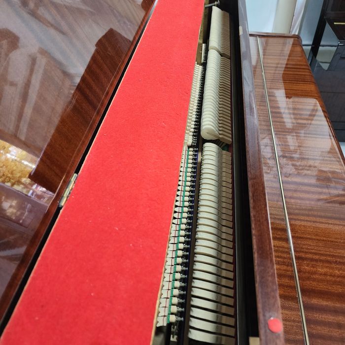 Пианино Weinbach. Вайнбах