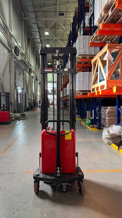 Штабелер гидравлический с электроподъемом РИО 1500кг*3500м М