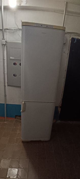 Холодильник на запчасти