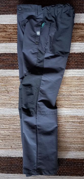 Deuter 10L и Salewa детски туристически раница и панталон