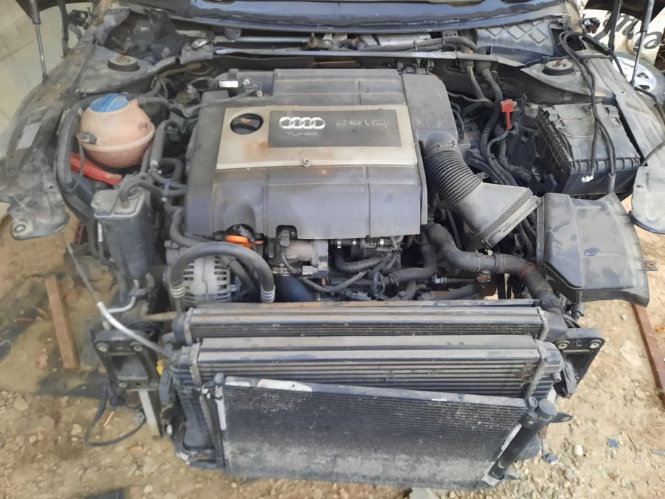 Piese audi Tt bara spate interior Usi geamuri scaune ornamente