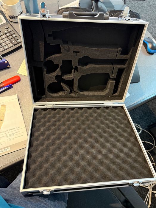 Valiza Parkside noua plastic si aluminiu