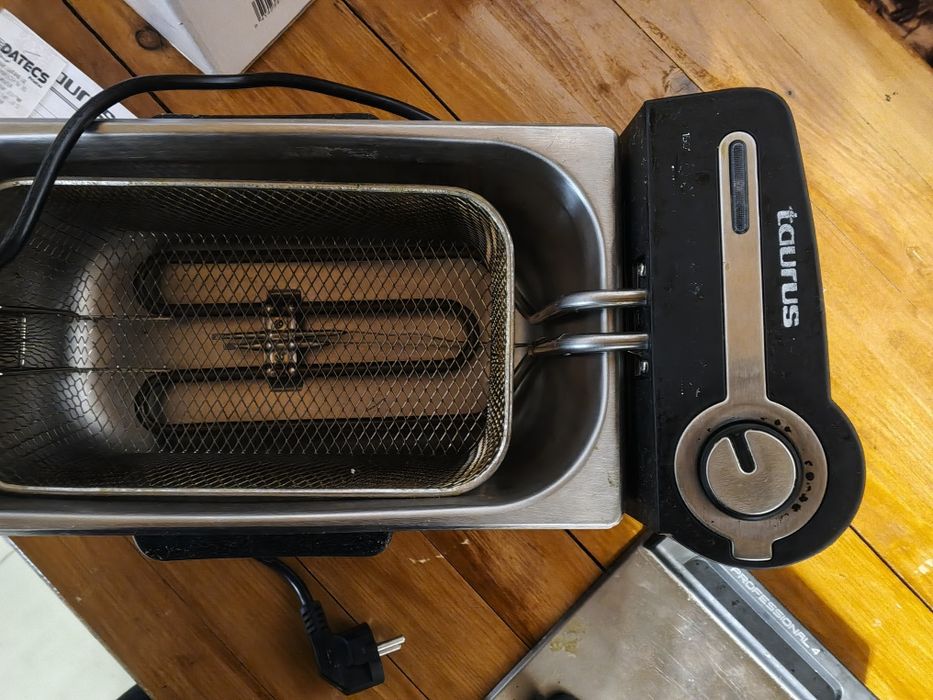 Фритюрник Taurus