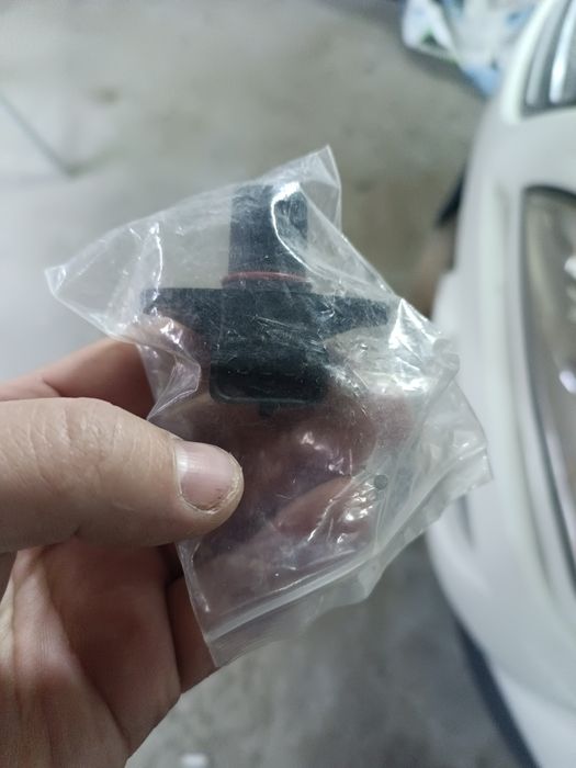 Датчик распредвала мерс 111-104 двс