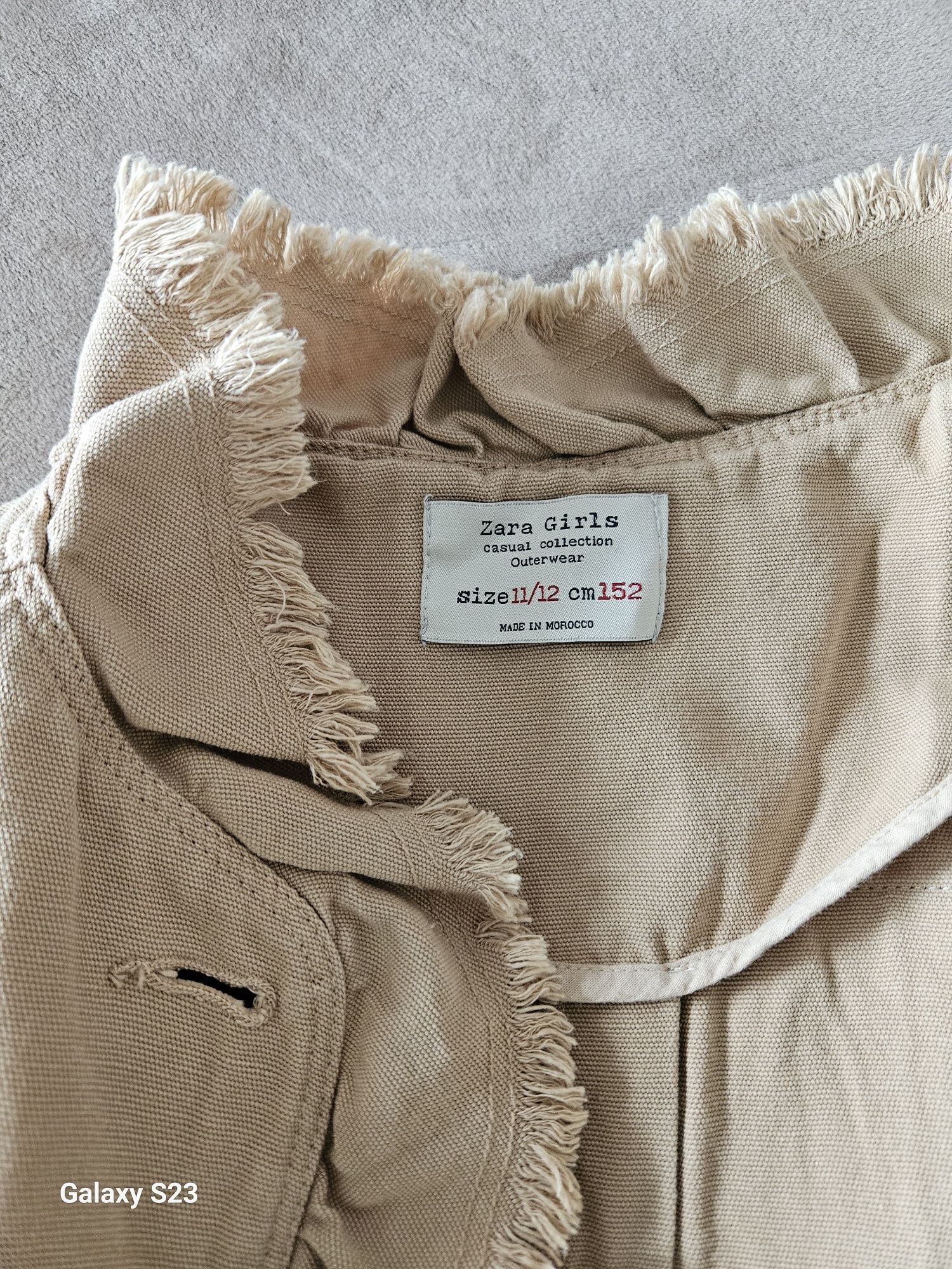 Gecute Zara 9-12 ani .50 lei