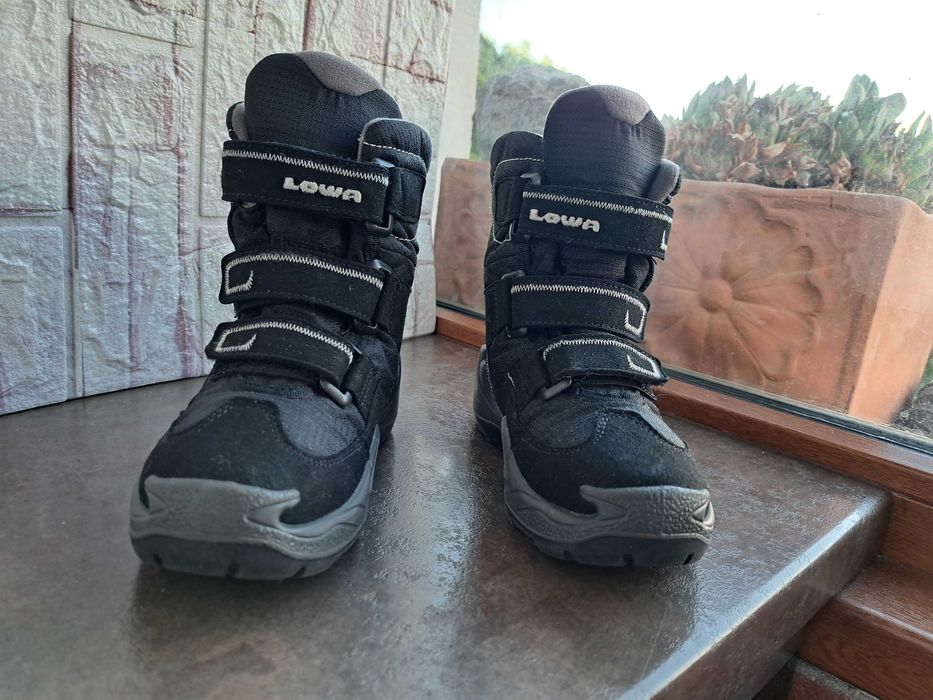 детски ботуши,зимни обувки,боти,апрески,Lowa номер31 за момче,