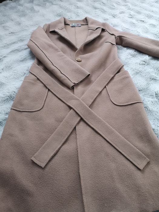 Продаётся пальто