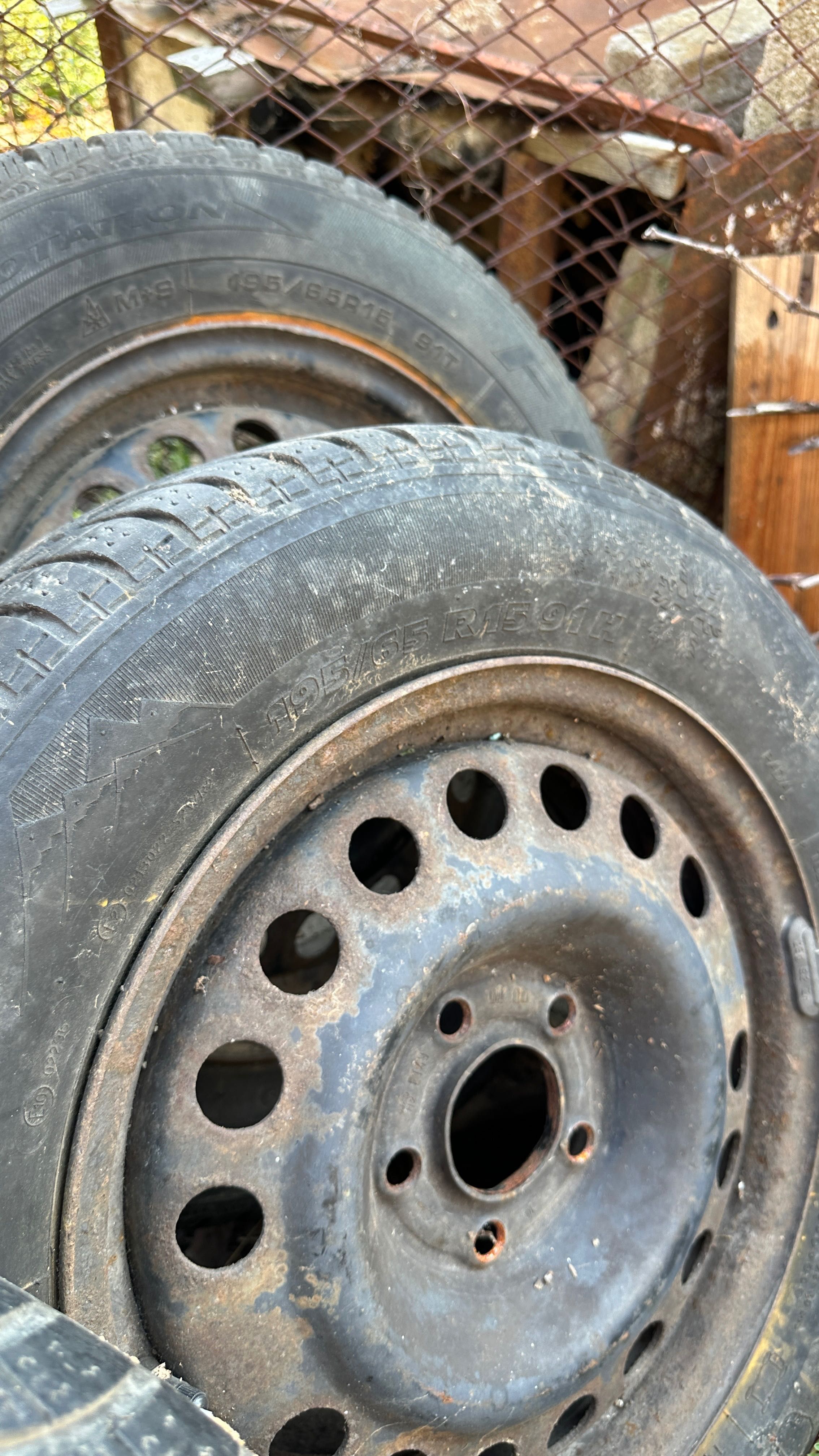 Гуми с джанти Michelin всесезонни 195/65/15; 205/55/16